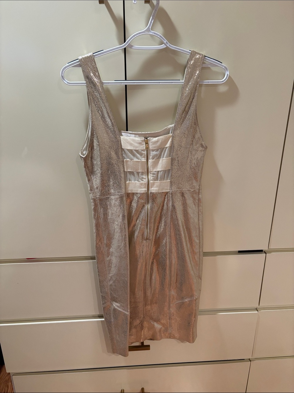 Alice + Olivia Rose Gold Metallic Square-Neck Mini Dress - Picture 2 of 3